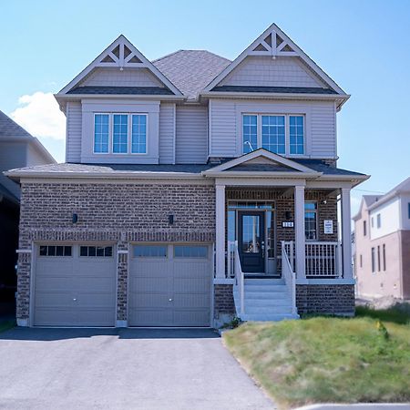 Villa Modern 4Br House In Barrie! Esterno foto